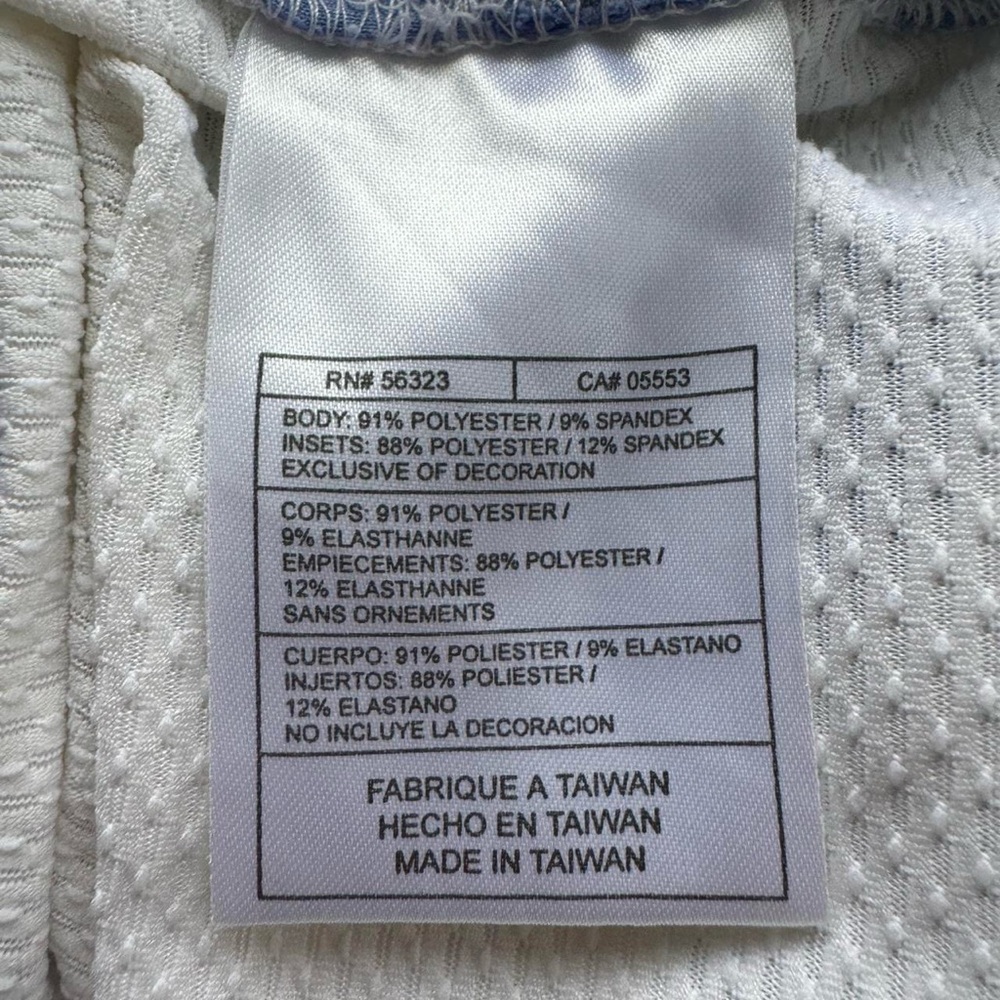 Vintage Nike ‘Sphere Dry’ Running Top - Picture 8 of 8